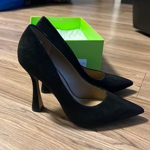 Sam Edelman pointed toe heels